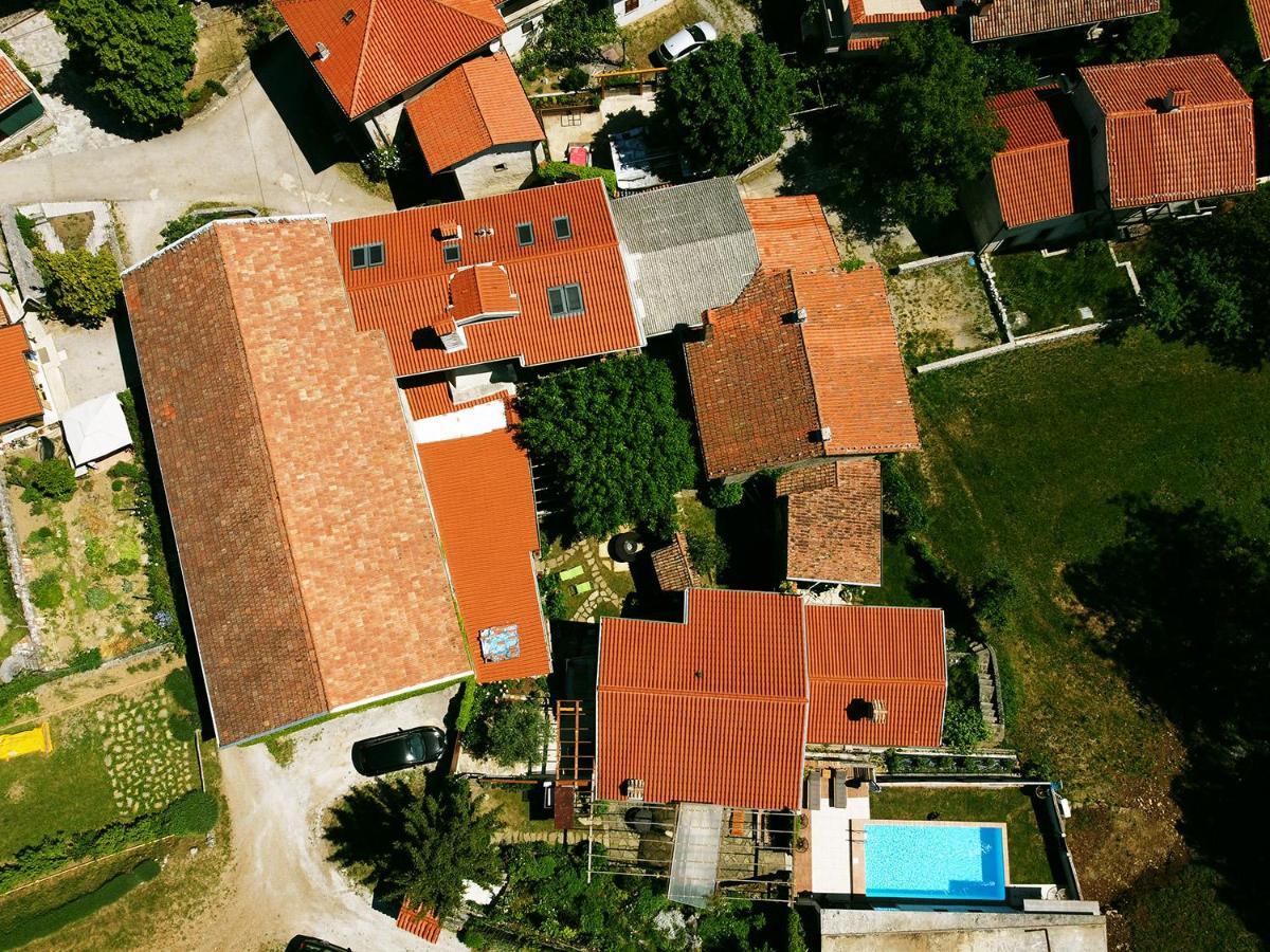 Toncevi Eco Estate Hotel Branik Luaran gambar
