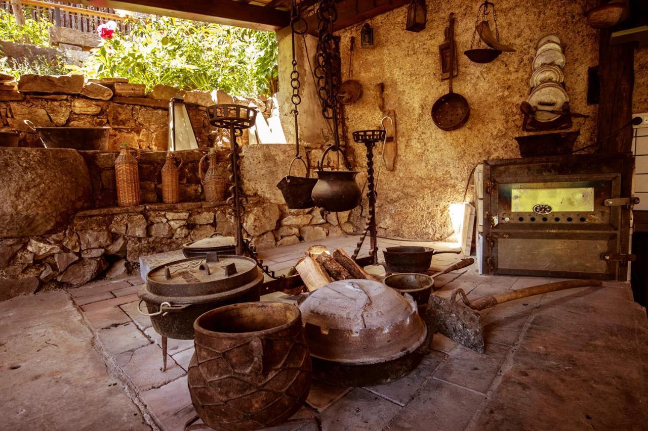 Toncevi Eco Estate Hotel Branik Luaran gambar