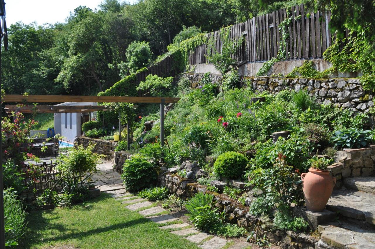 Toncevi Eco Estate Hotel Branik Luaran gambar